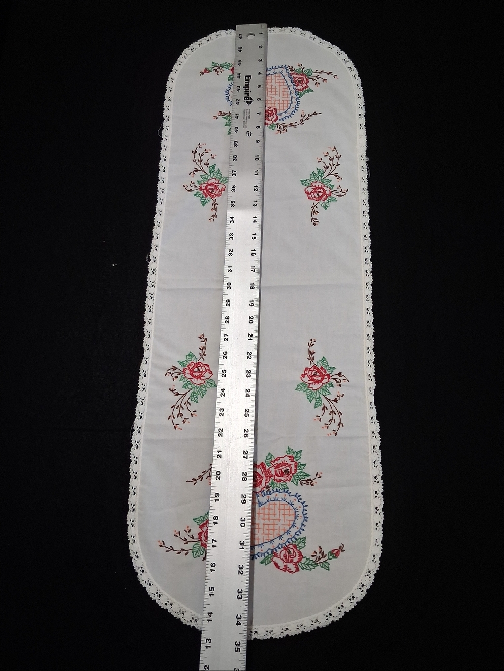 Embroidered Heart & Rose Table Runner - White with Pink, Green - Picture 4 of 4